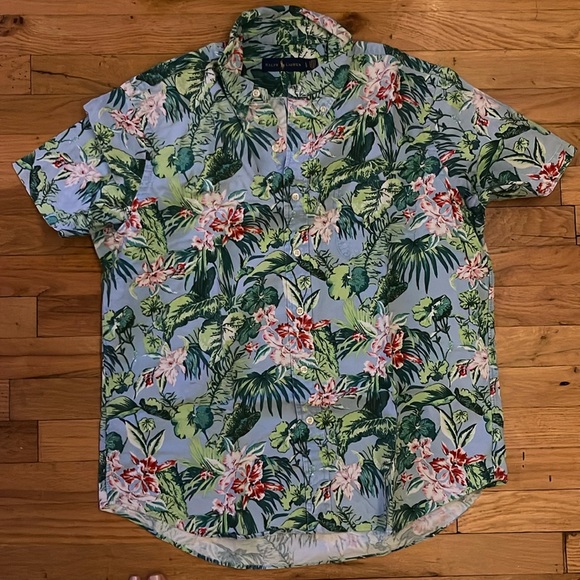Like new Ralph Lauren Hawaiian short sleeve button down - Picture 1 of 3